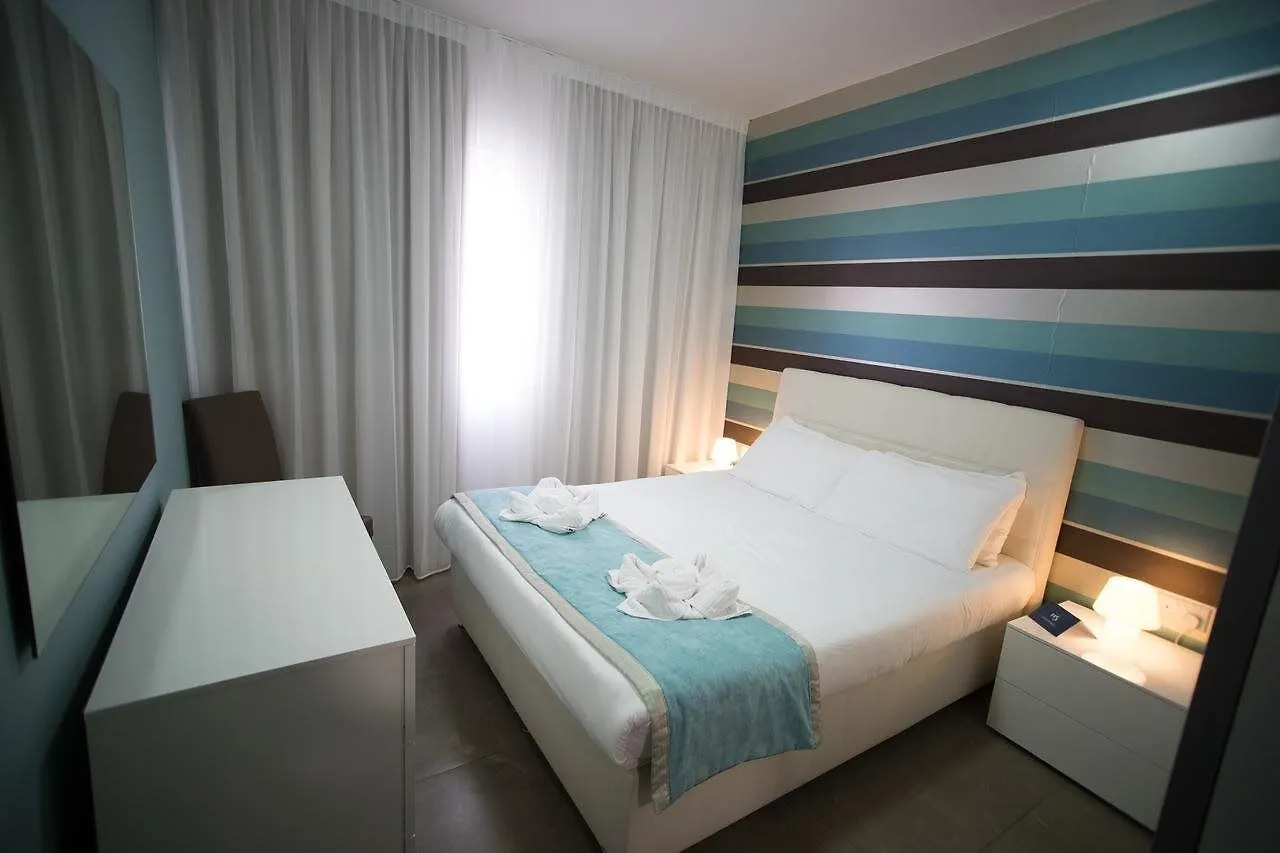 115 The Strand Hotel And Suites Gzira Malta