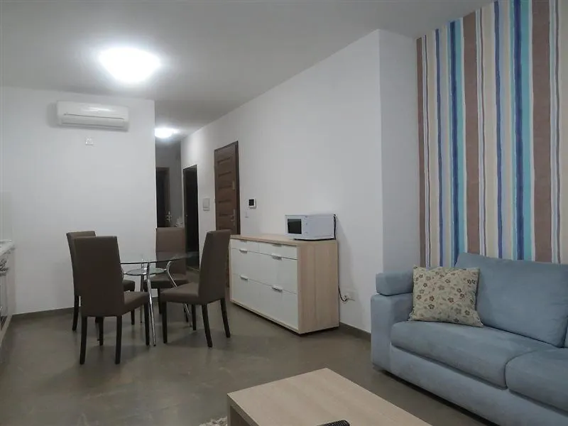 115 The Strand Hotel And Suites Gzira